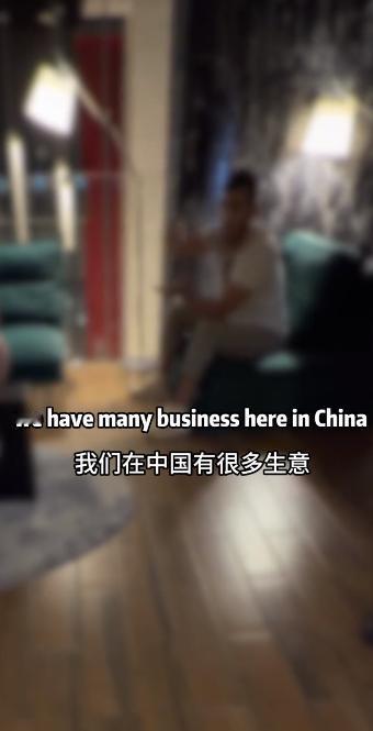 5月19日，上海一位健身博主发布的监控视频，让人看傻了眼。繁华规整的上海闹市