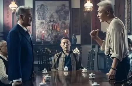 绝了！《狮城山海》程南屏竟被伪君子耍得团团转！家人们，最近我追《狮城山海》追得