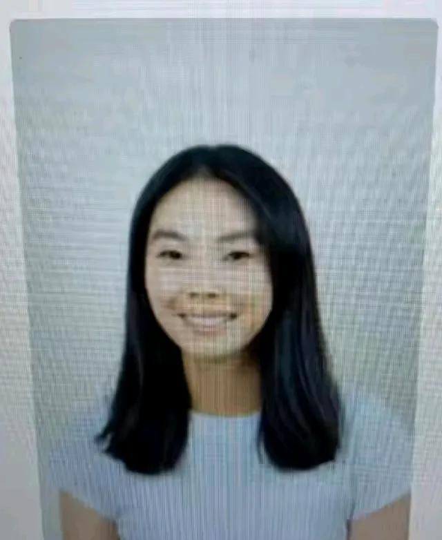 这姑娘一看就有种富养的松弛感，颜值和气质与宗馥莉还是有差距的。有美网友听过她自