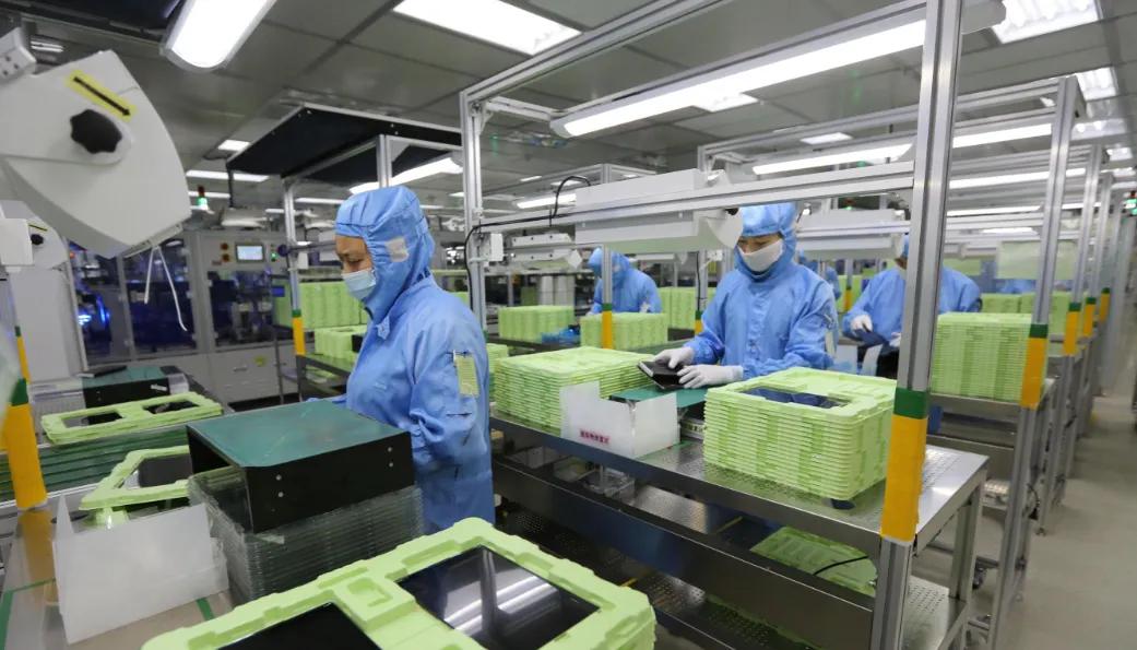 中国刚取消2550亿的芯片订单，欧美那边的光刻机就纷纷停工，现在轮到他们犯愁