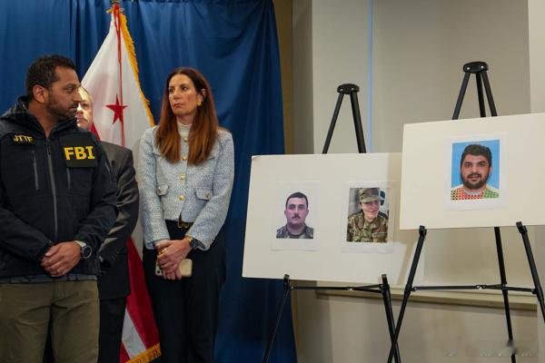 华府枪案川普宣布20岁国民警卫队员身亡周四（11月27日）晚，美国总统川普（特