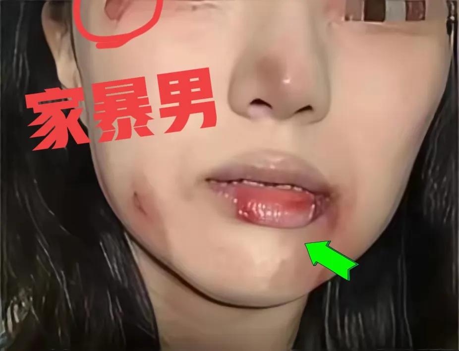 丈夫提前下班回家，没想到竟撞见妻子和别的男人在床上亲热。气不过的丈夫连家里的茶