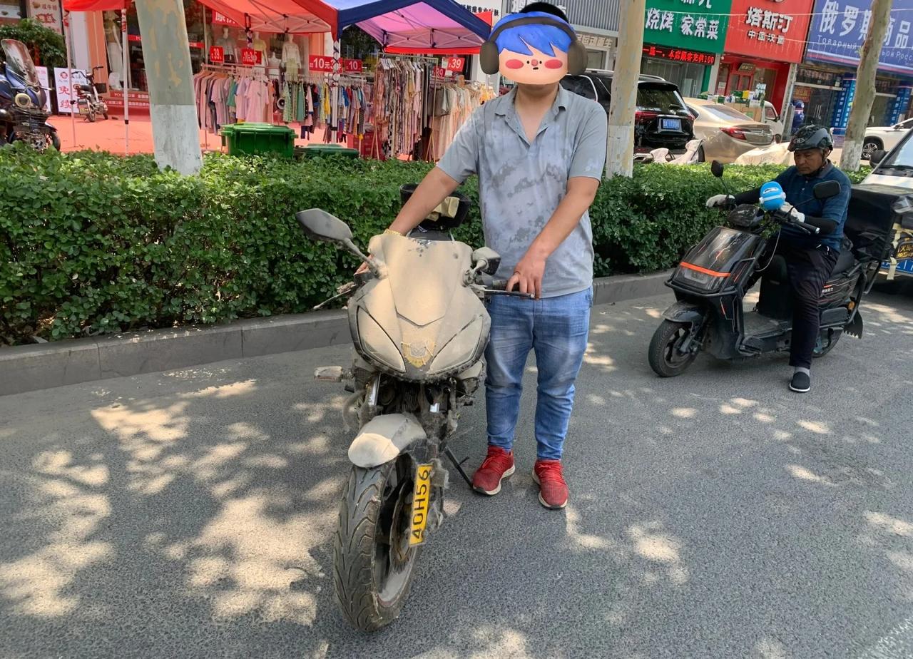 摩托车报废销户流程跟汽车是一样的报废车济南报废车放了5年的摩托车终于打报废