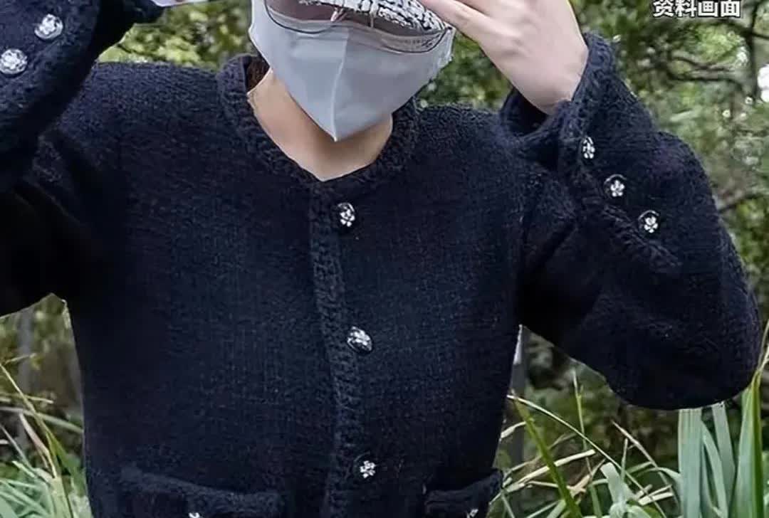 23岁澳洲华人女生驾驶全球限量级劳斯莱斯撞上奔驰的车祸，将自己推上风口浪尖！据称