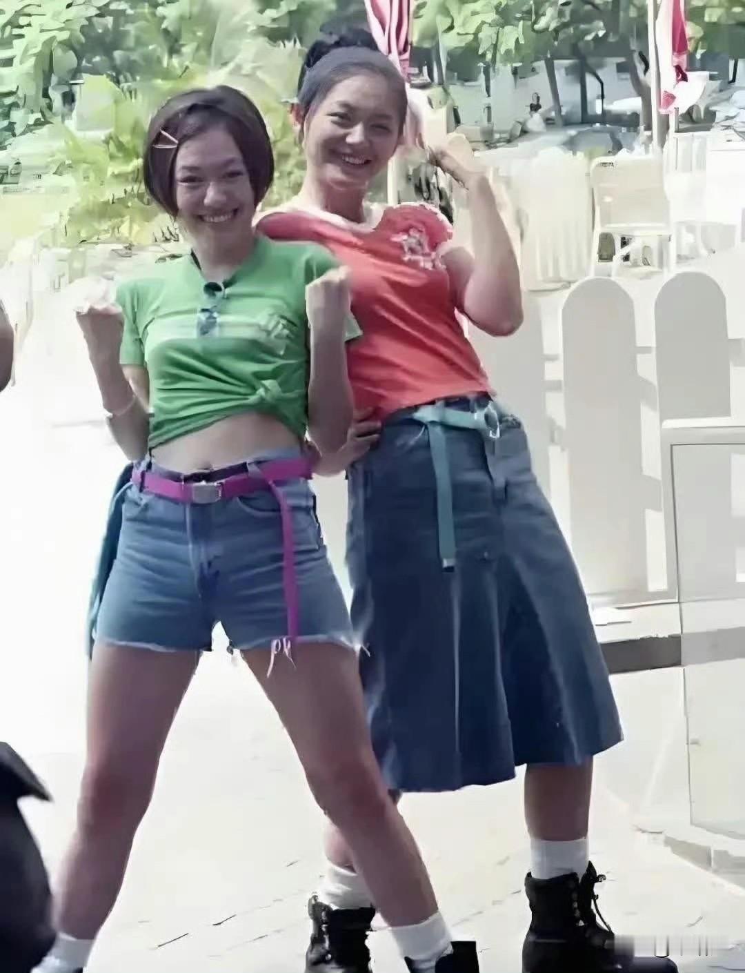 王晶曝大小S早年是小黑妞！大S一句话戳中多少人：不进圈黑也挺好王晶最近一开