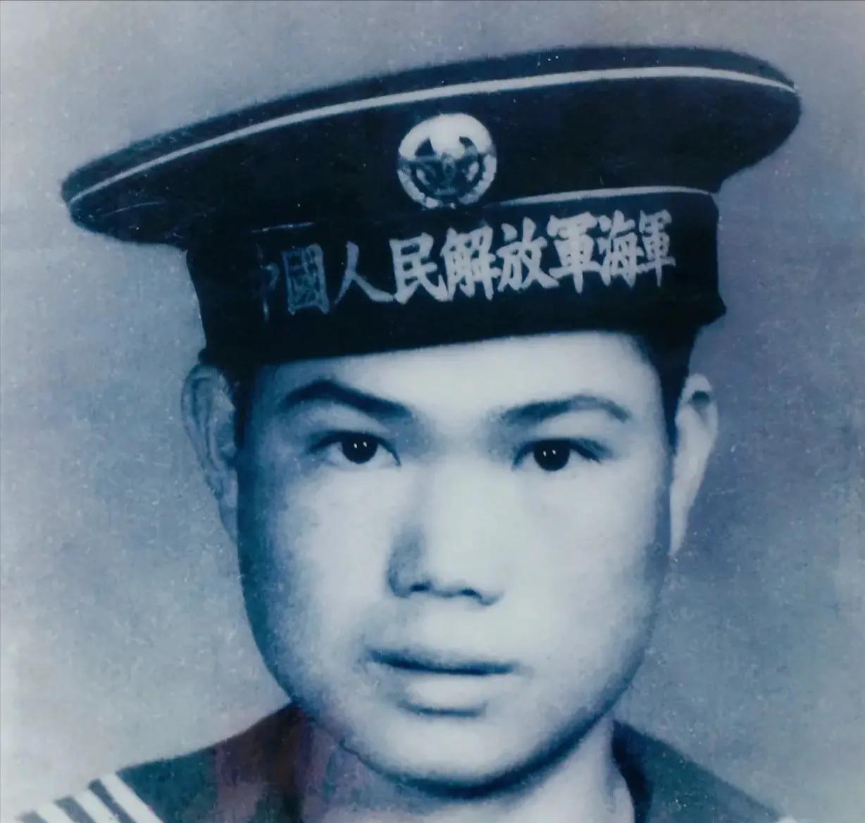 1971年，23岁的女干部李玉枝嫁给了一级伤残战斗英雄，新婚之夜二人同房