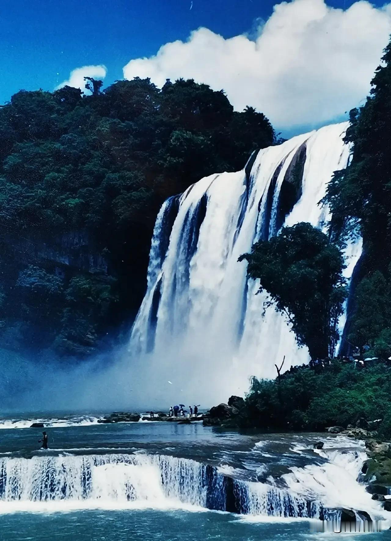 随手一拍的家乡美景，太漂亮了，美不胜收.令人心旷神怡。