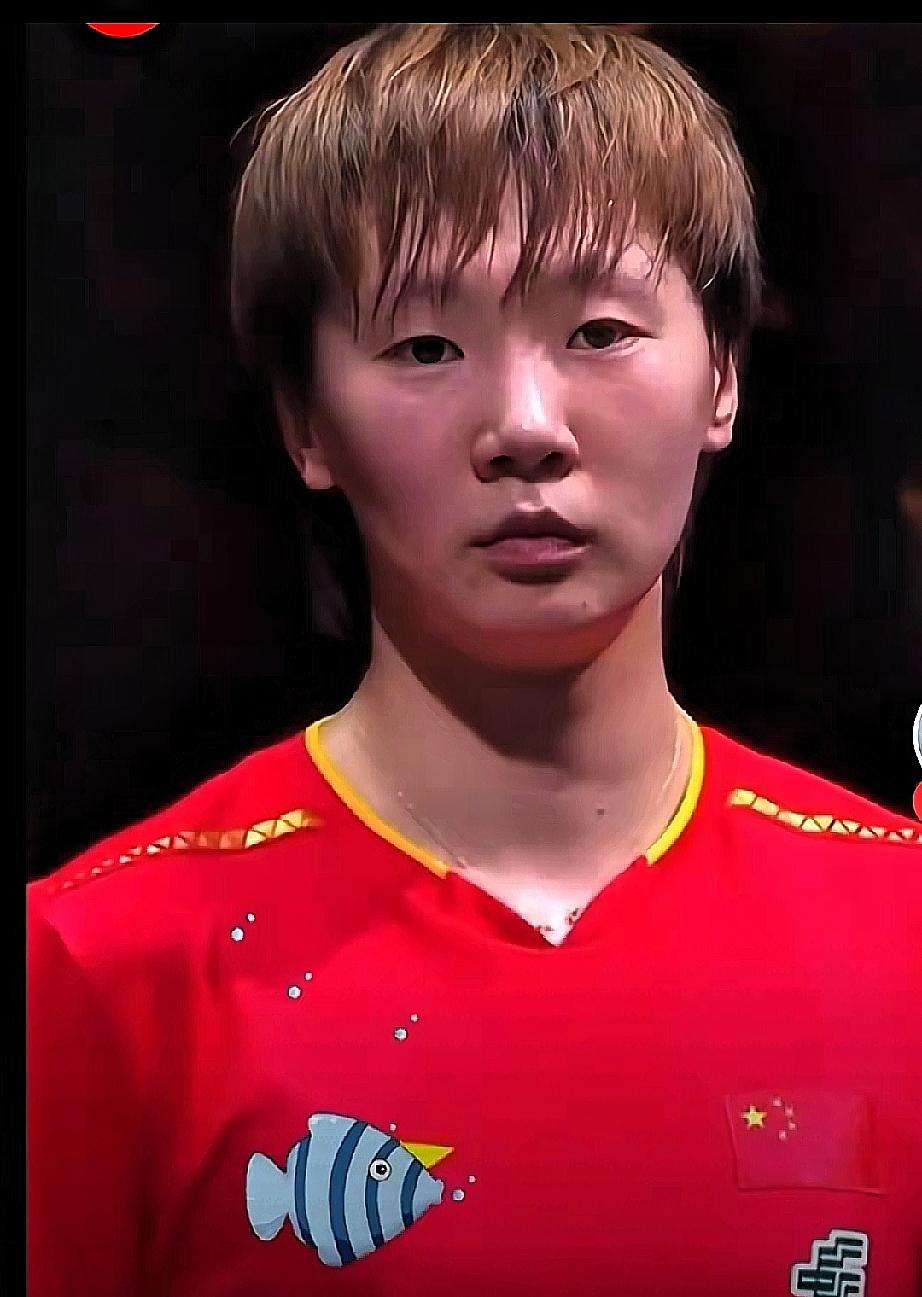 王曼昱赢了！这场球看得我揪心。面对全场一边倒的喝彩和加油声。我真是百思不得其解。