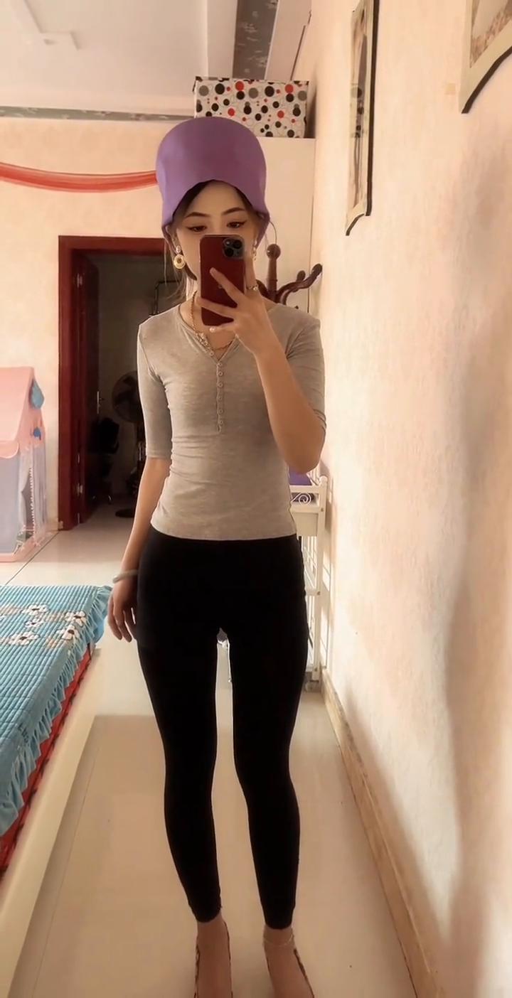 有那一瞬间，我的世界就像是一场梦。