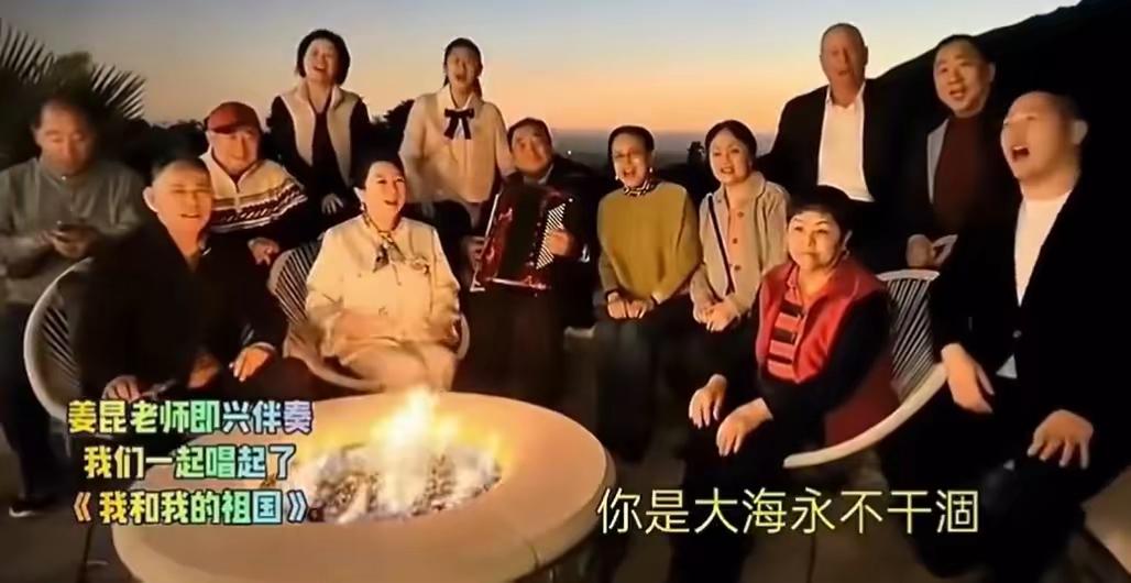 姜昆的事，网上之所以反应如此激烈，根本原因是社会的分配制度出了问题，贫富差距太大