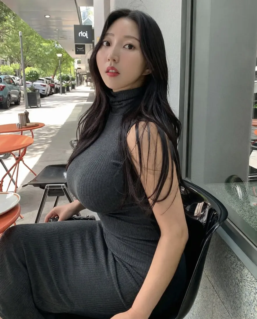 酷girl穿搭 创作者中心 辣妹穿搭  sexygirl 随性街拍ootd