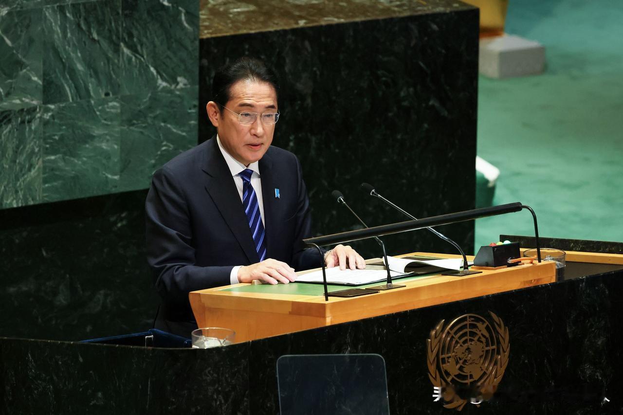 情况突变！日本政坛上演了一出“杀人诛心”的大戏。高市早苗不仅夺了岸田的权，现在还