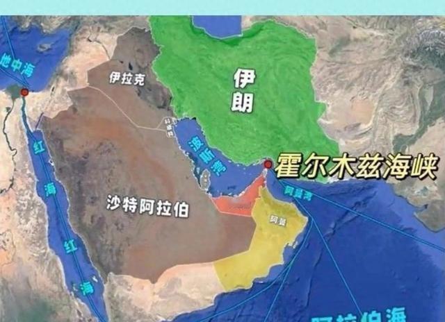 很多人以为中东的焦点还在那些断壁残垣里，但真正的惊天大雷，其实已经悄悄埋在了另一
