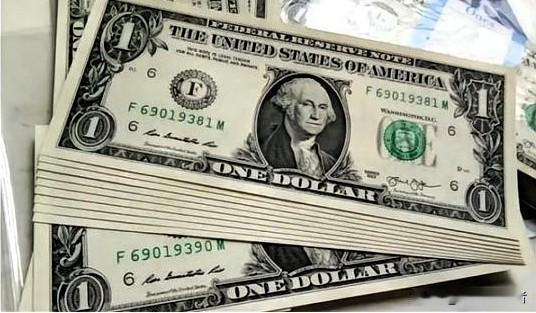 如果美国一口气印钞37万亿，把欠的债都还了，会发生什么？美国一旦这么干，第二天就