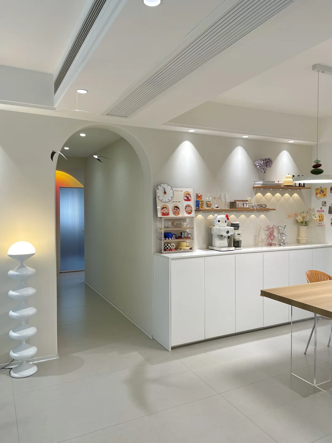 小户型显大｜开间2.76m做半高餐边柜就对了