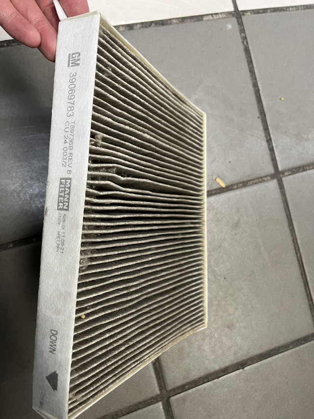 威朗pro三保到现在开了一万五公里，预约了过来保养一下，第三次。机油机滤，还有