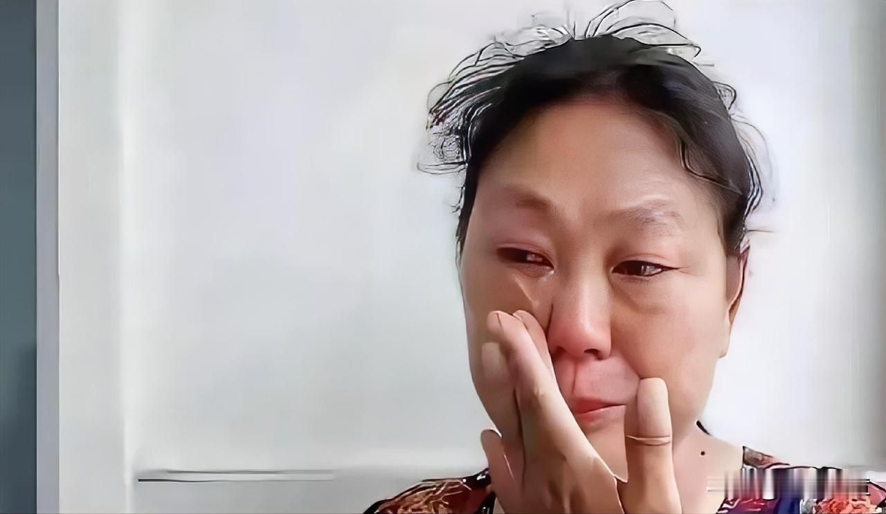 亲妈一张嘴，直接把儿子的“金饭碗”给端了。上海这位阿姨估计没想到，自己在五百人大