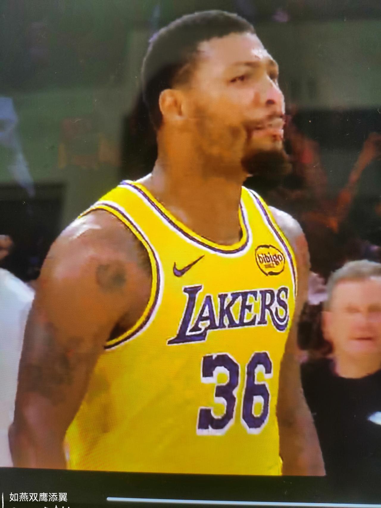 这俩比电风扇划算多了湖人加时127-125，战胜掘金。东契奇、