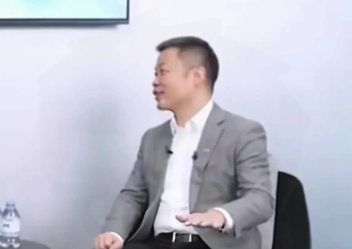 不扒不知道一扒全是料怎么小鹏汽车这么火🔥原来是雷军的几句话直接把小鹏拉
