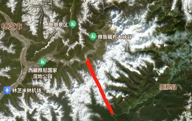 西藏这十年修路，明面上是通路，暗地里全是为墨脱电站铺路。拉林铁路一通，大型
