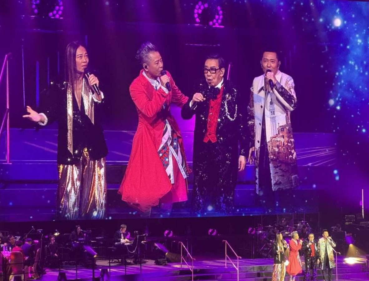 94岁胡枫这场演唱会，哪里是开唱这是把港圈黄金时代搬回来了最近刷到9