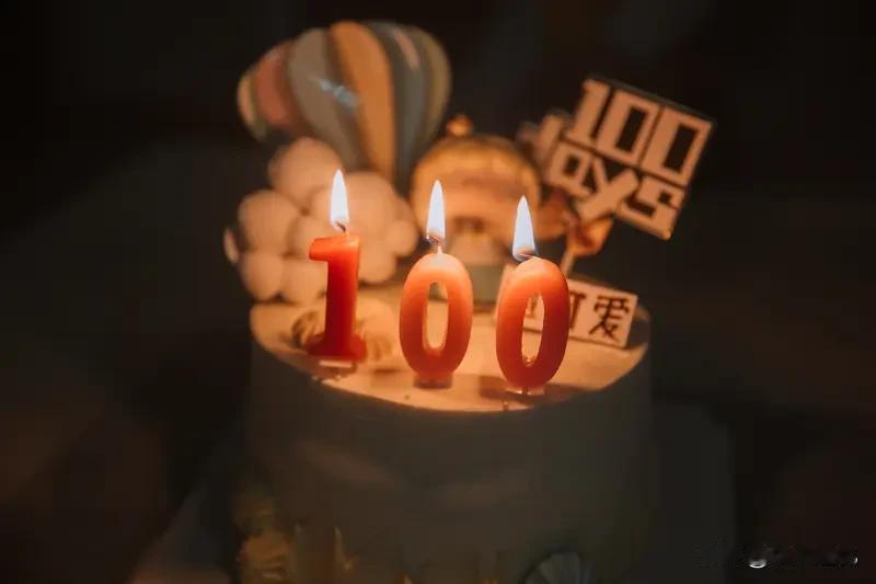 约翰·沙芬伯格：他100岁能做30个俯卧撑，秘诀只是七条习惯。100岁接受采访