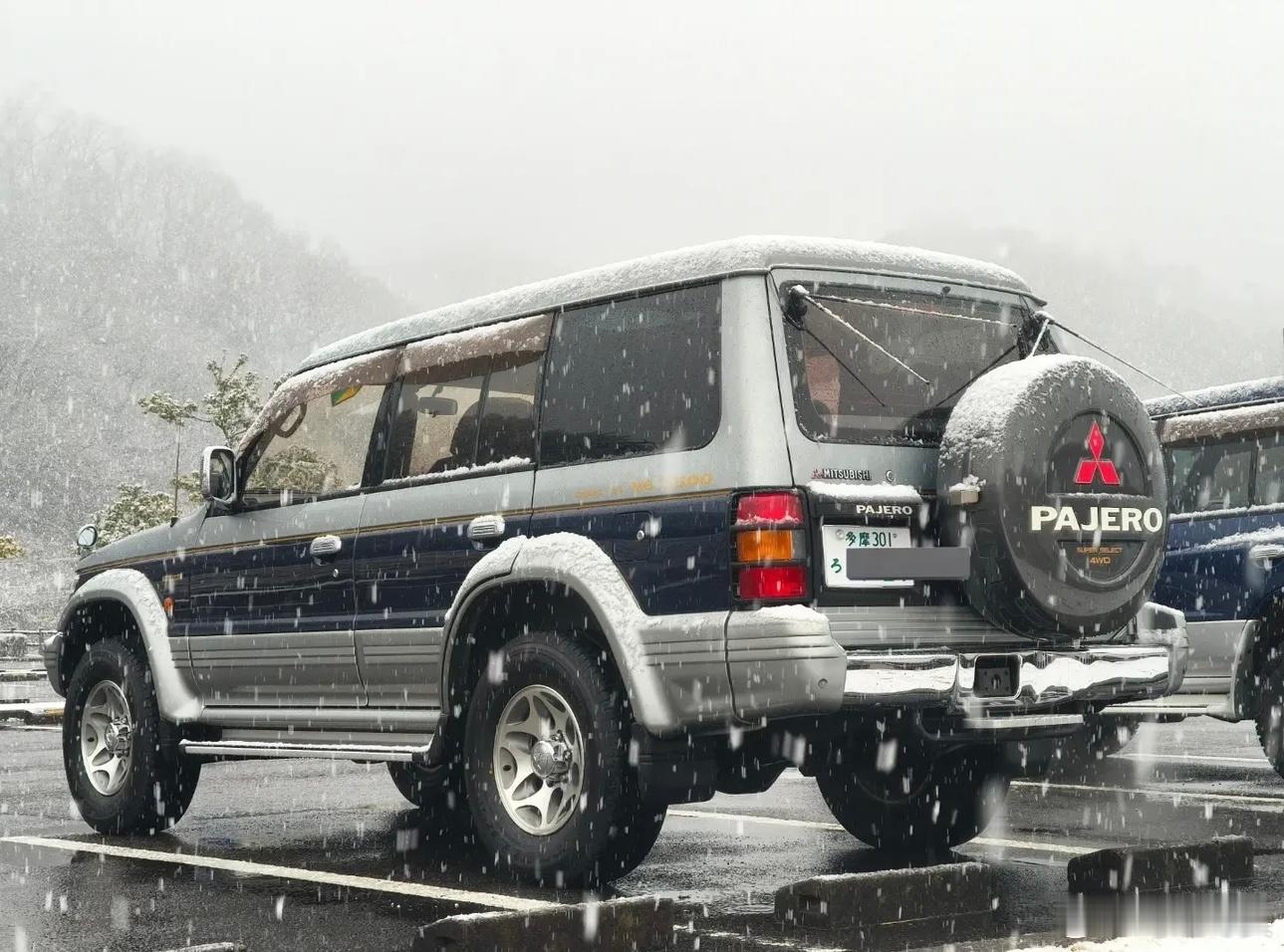 帕杰罗雪季PAJEROV33寒冷地特别式样车。同事为了请假已经不择手段