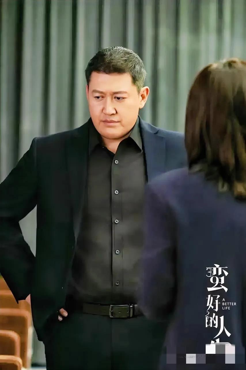 追剧《蛮好的人生》，特意去查了下李奋斗的扮演者赵龙豪，原来他也是一位演技派，