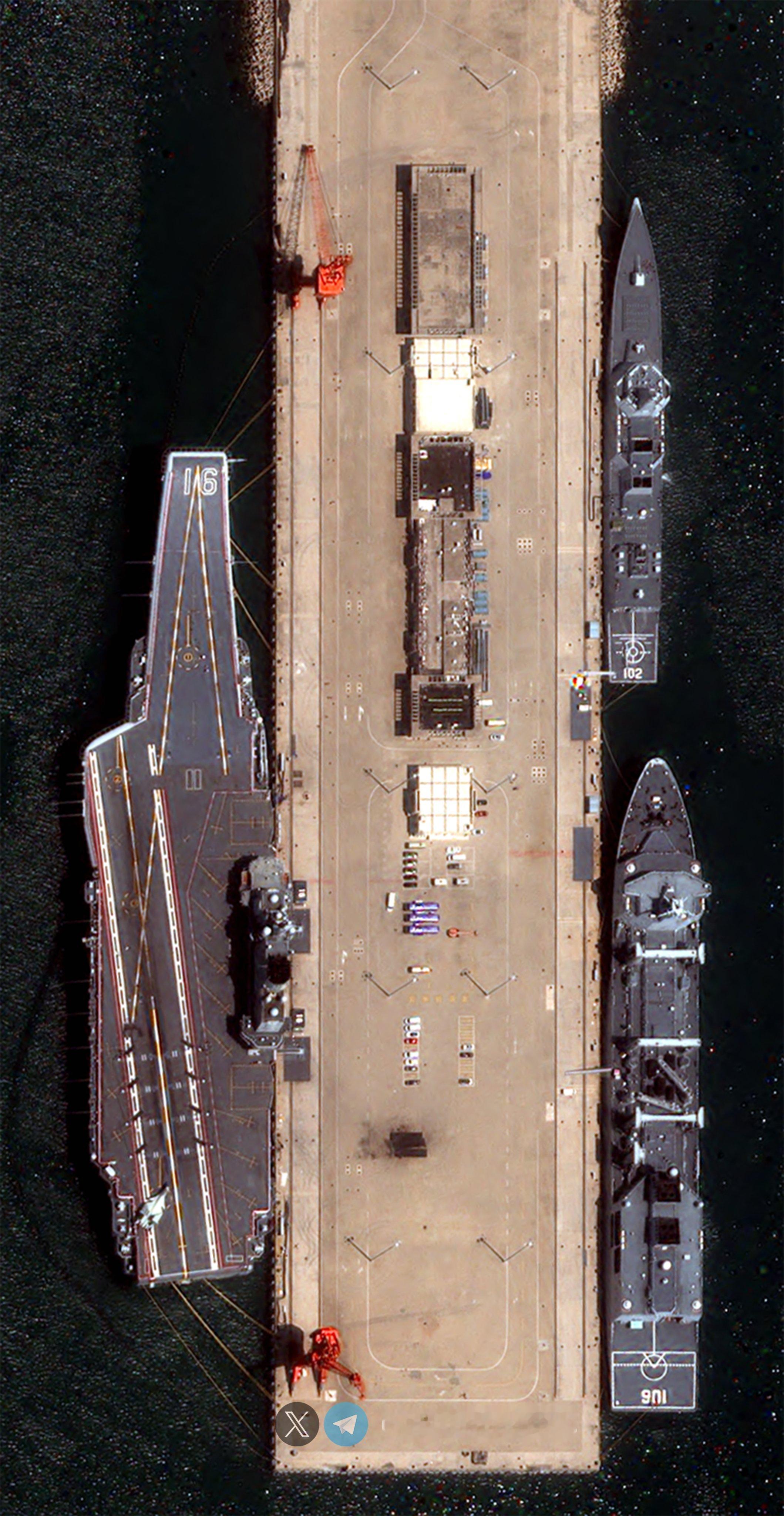 Vantor高清卫星图像下的军港——001辽宁舰，076四川舰，3艘0...