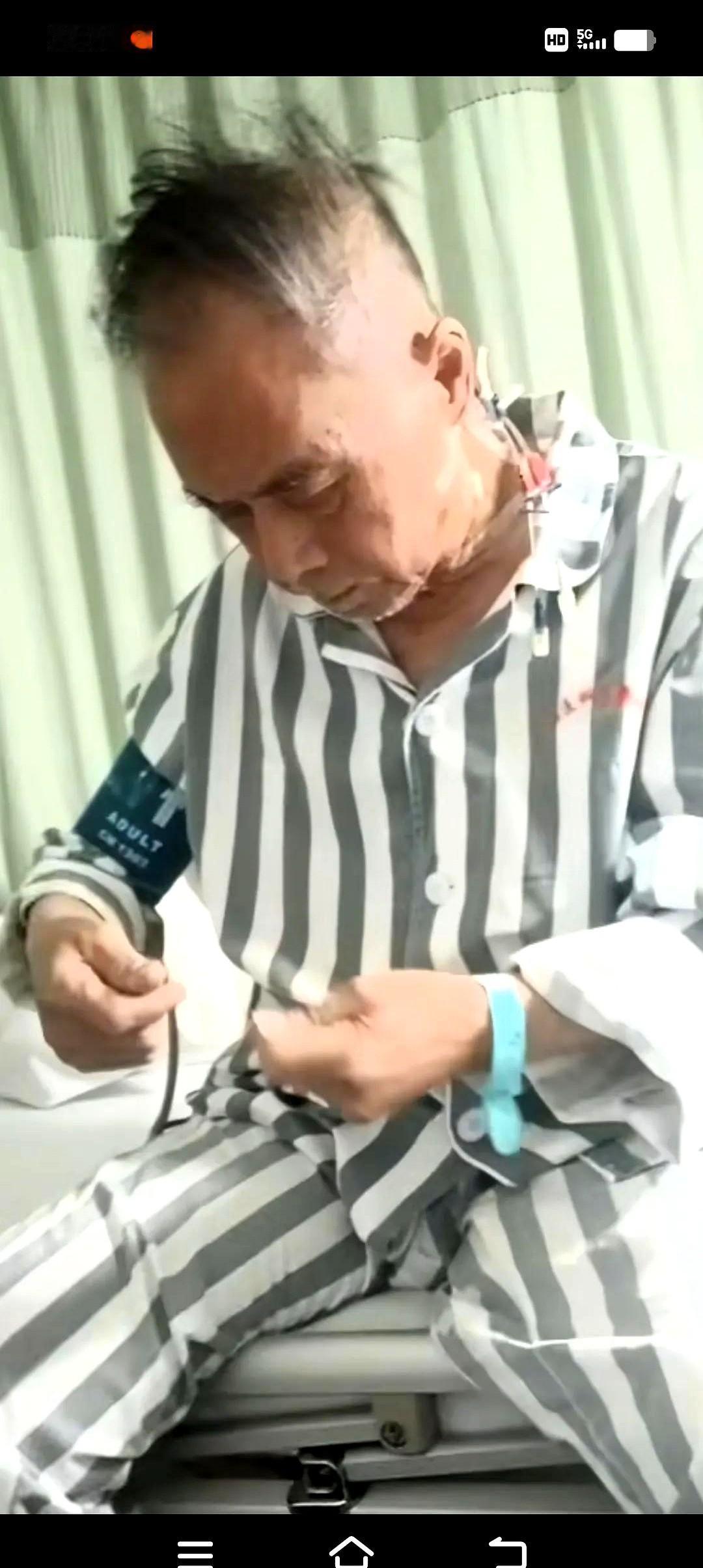 那只手，在空气里抓了三天三夜。老人们管这个叫，“撮空理线”。听着像个文绉绉的