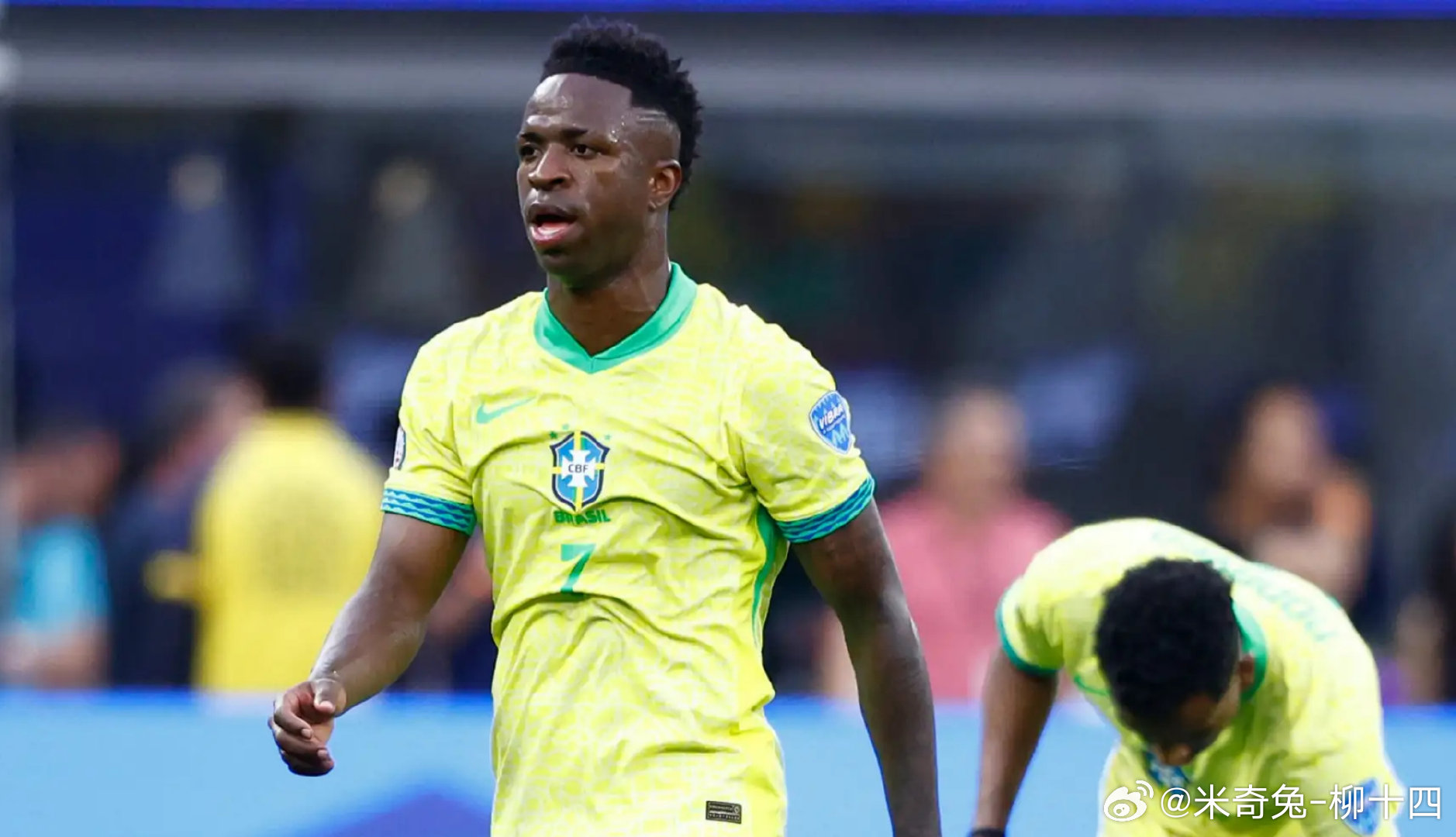 巴西与塞内加尔这场比赛还是挺有看头的，曾经巴西足球保持过一个纪录，就是逢非洲队必