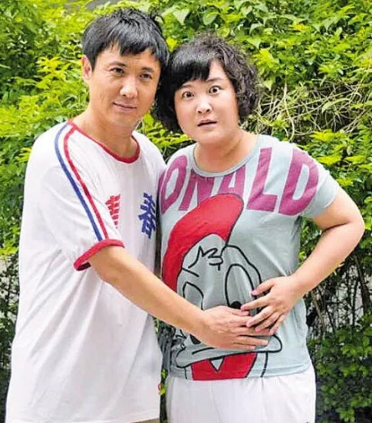 有一次，王源问沈腾:“请说出贾玲的三个缺点。”就在大家以为沈腾会无关痛痒的意思一