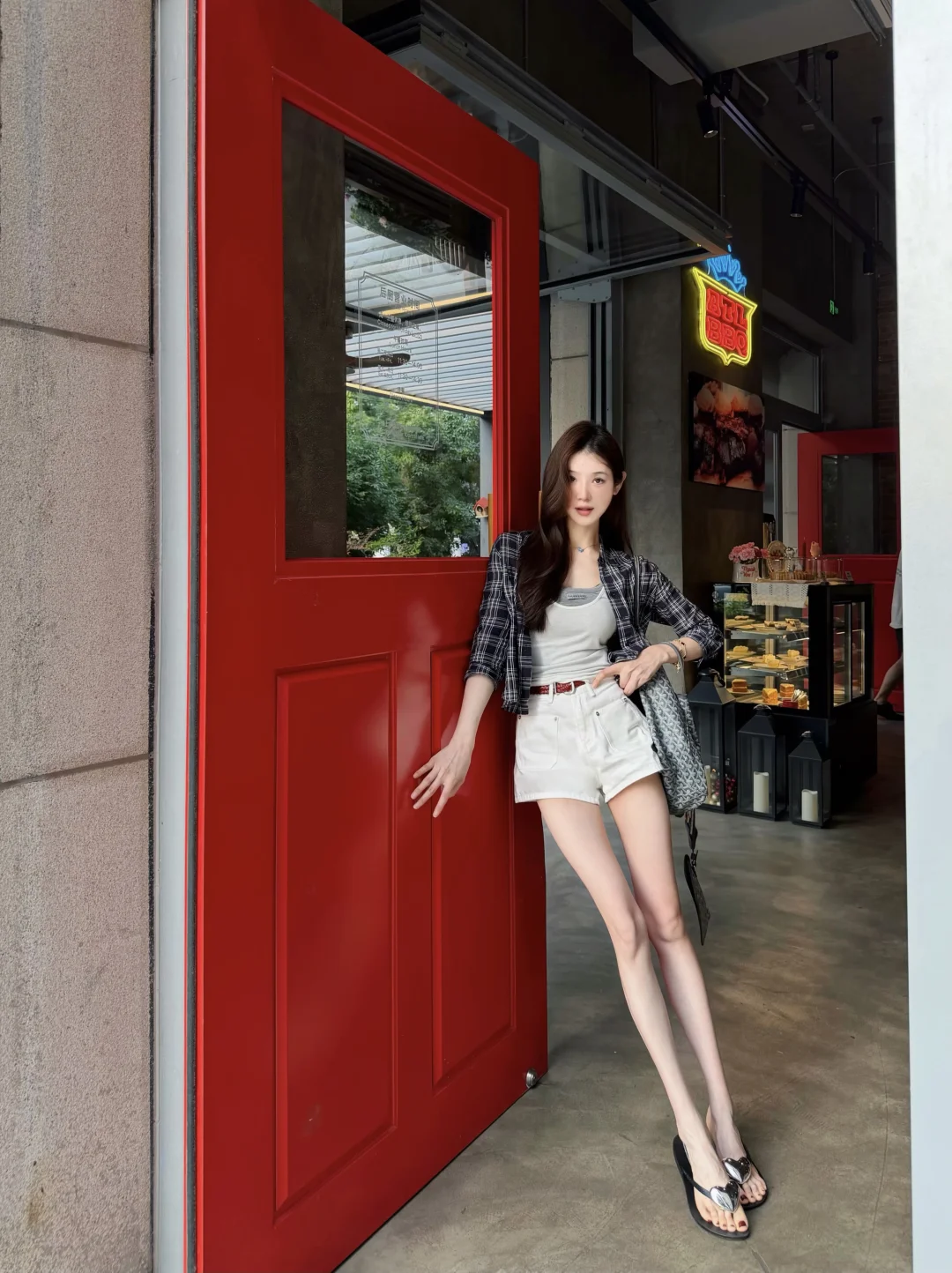 173 / 96斤的腿 吃肉才会瘦～