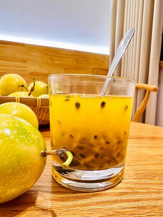 别去冷饮店了，跟着我一起做！比奶茶店好喝！