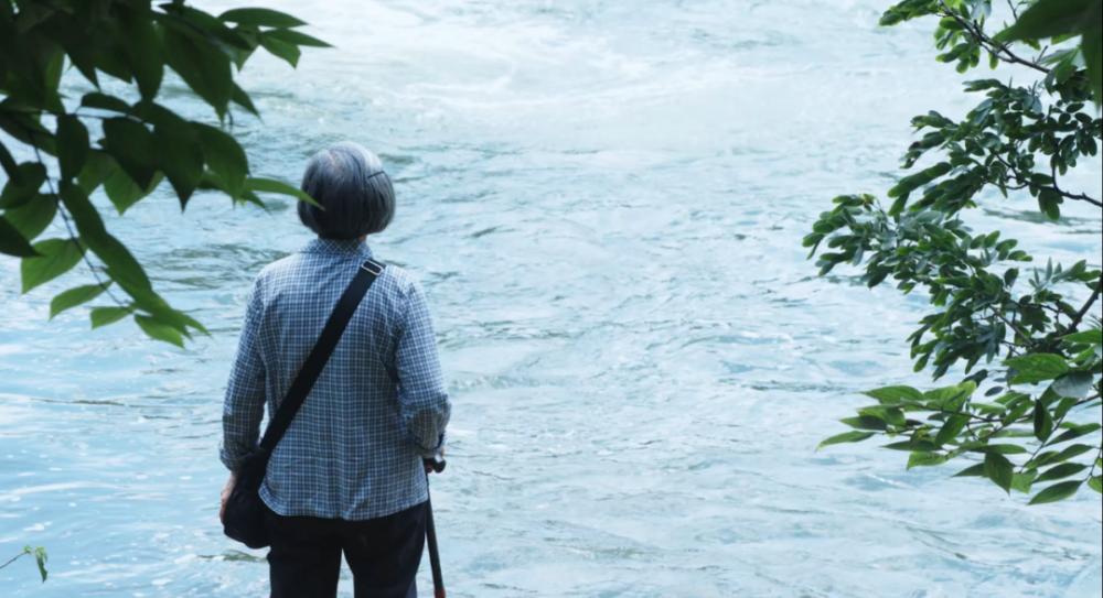 今年1月初，程先生偶然发现一件事：快70岁的岳母，在外头借钱。老人一个人住，没有