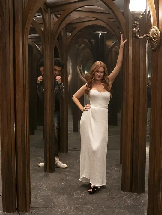 《铁血战士：杀戮之地》大出我的意料，还蛮好看的，给我“沉浸在打怪物猎人游戏的感