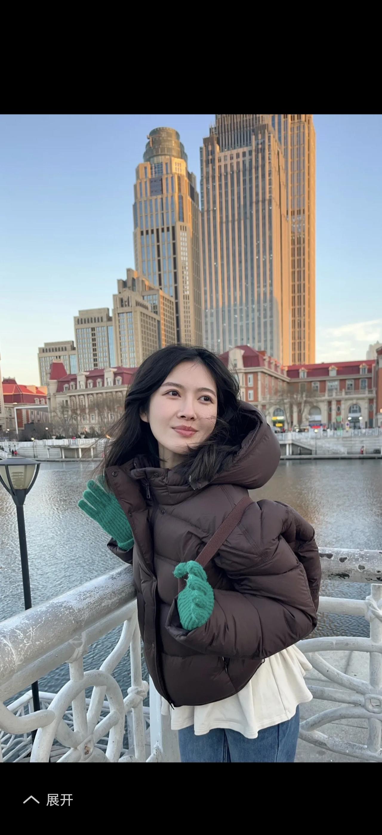 立冬已过，秋意渐深，可谁舍得让这秋天就这么溜走呢？京城拍客们用镜头留下了秋的绚烂