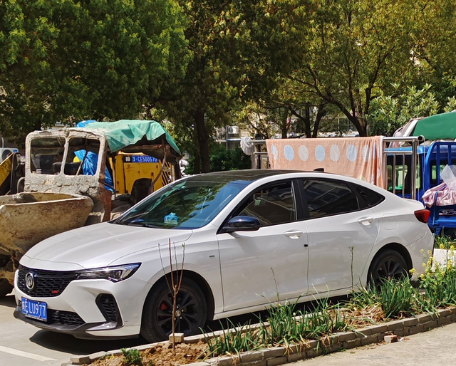 威朗Pro改色开了两年了颜色看腻了想改个颜色各位车友改的颜色发出来让我看看