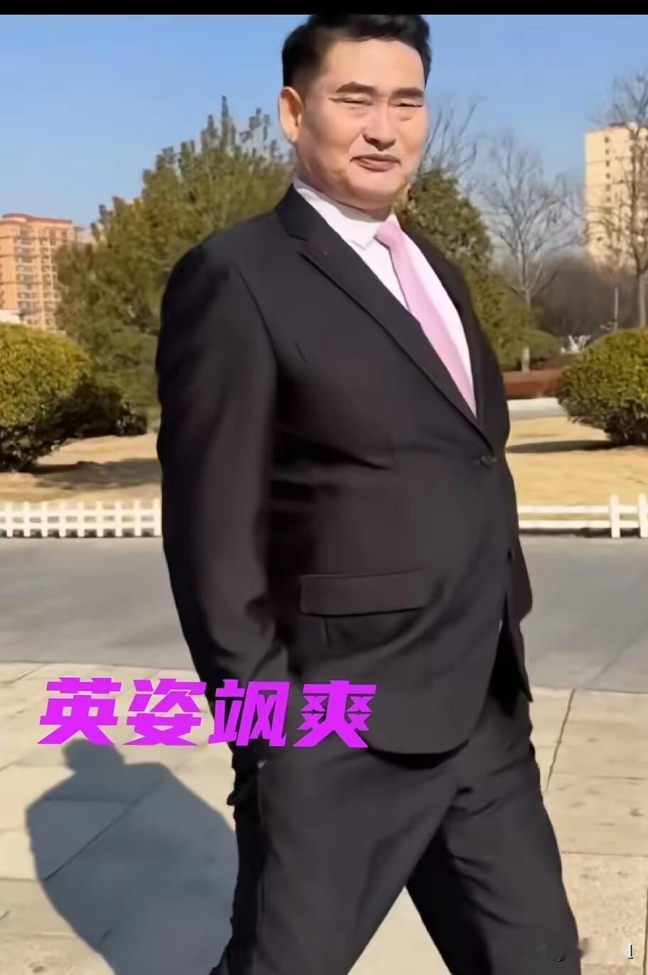好像有点弄明白了，为什么星光大道办了26年，25个冠军加起来，竟干不过只拿了第