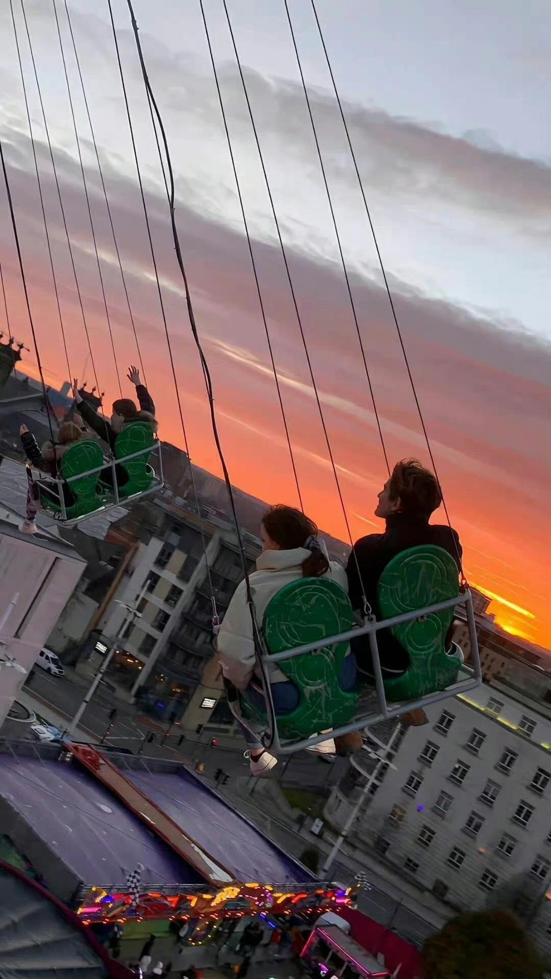 自私自利的人，凡事都以自我为中心。和你相处时，无论发生什么事、出现什么问题，他