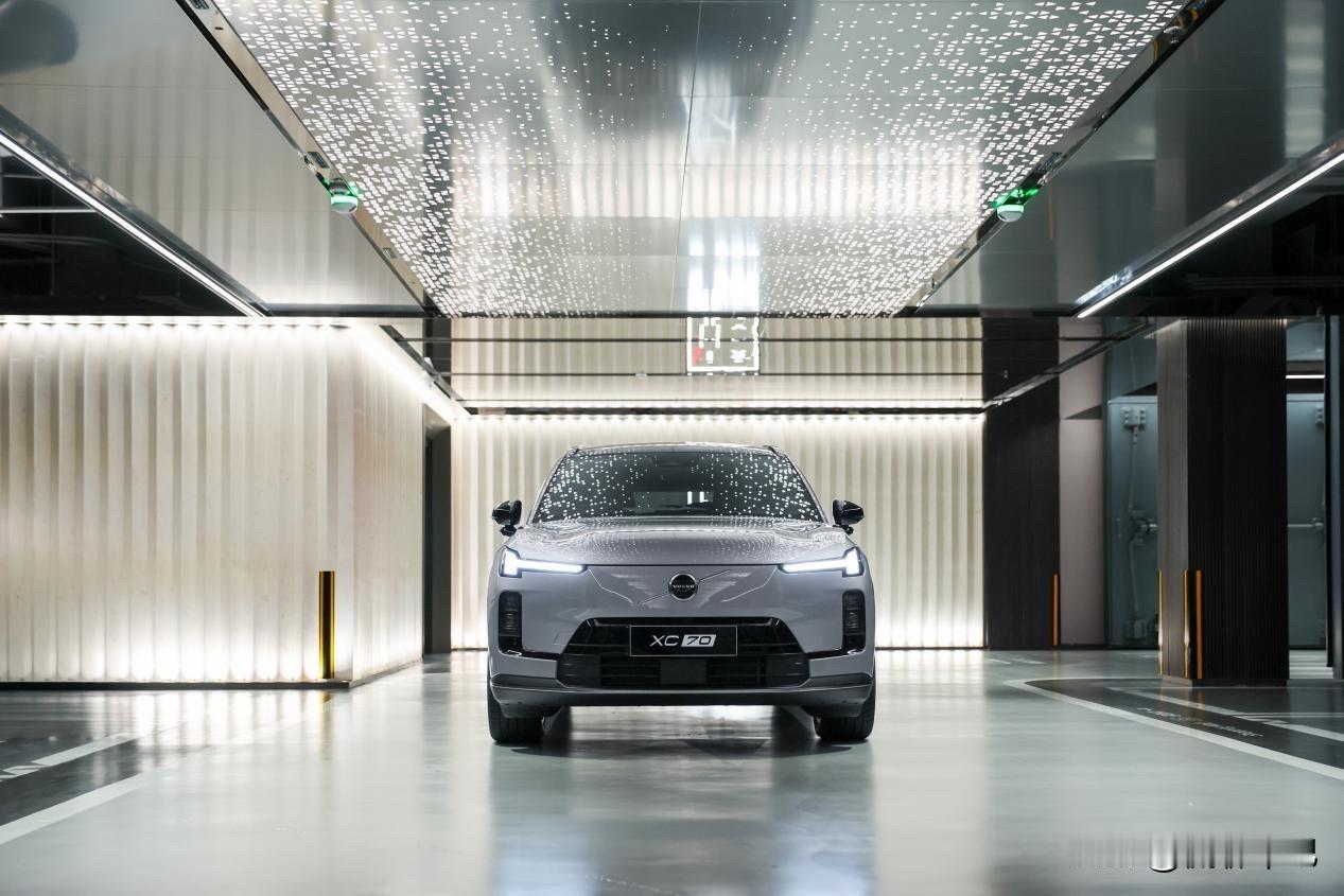 上市即热销，现在又推1月限时福利，沃尔沃全新XC70开年就加速冲刺？在传统