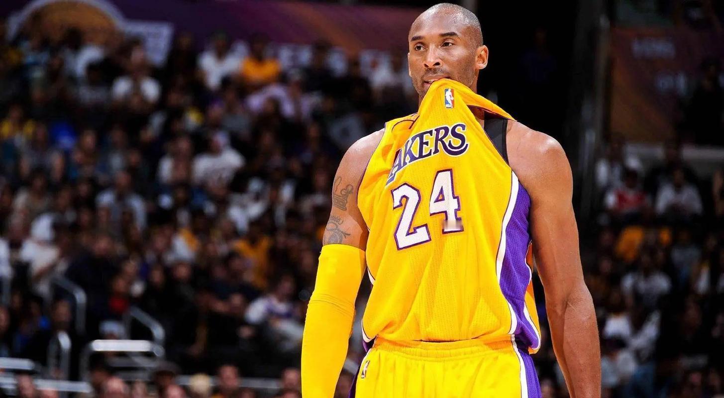 对努力的自己说声加油，提醒虚度的自己再不能荒废。有种人生的落差是：你配不上自己的