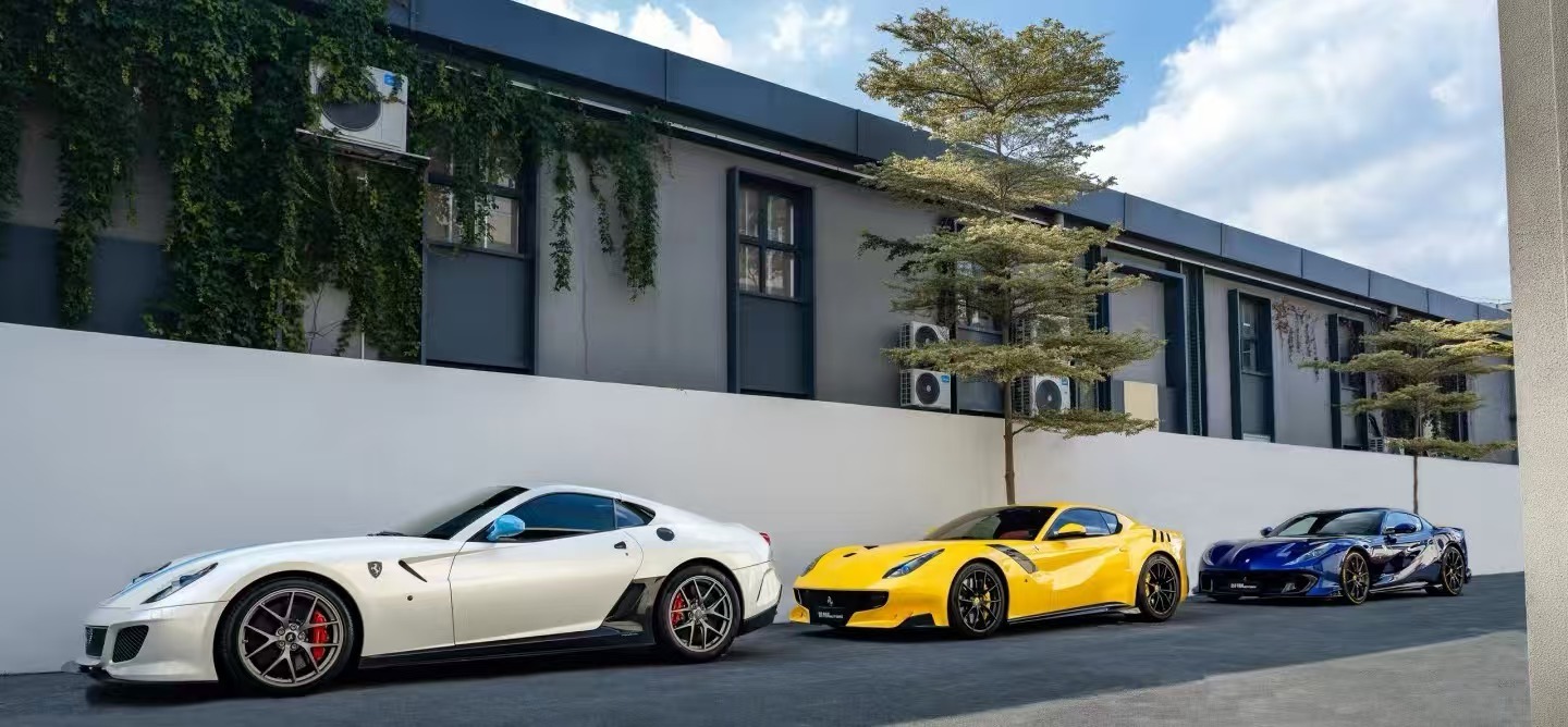 法拉利V12自吸赛道三件套这是跃马藏家必入的三台车