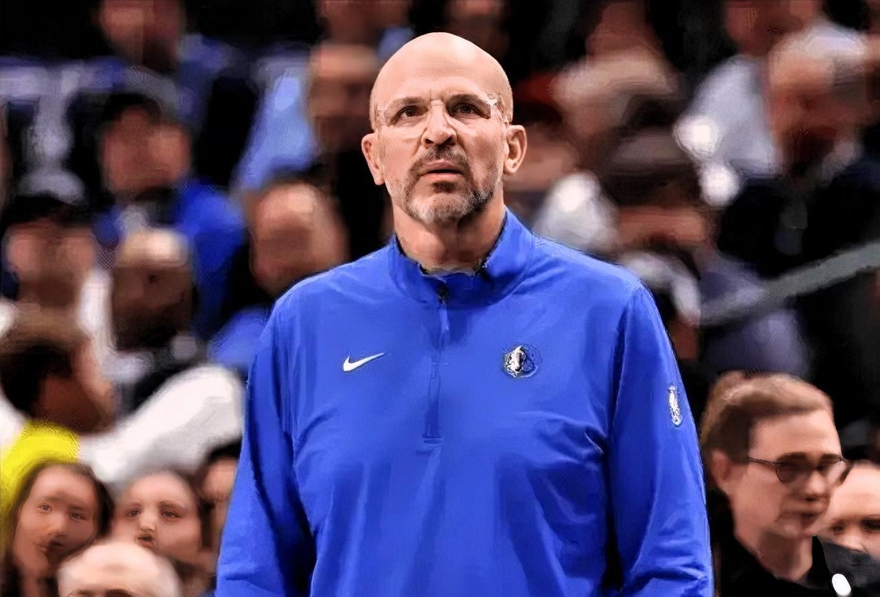 独行侠主帅基德终于可以安心了！今日基德接受了记者采访，在谈及浓眉和莱夫利二世的