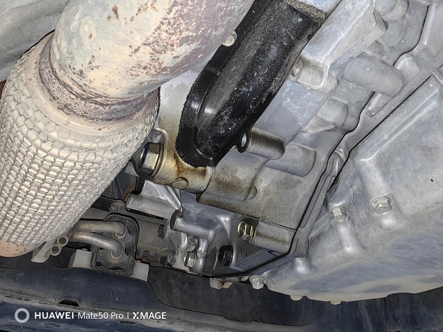 2022雅阁中奖啦这几天检查车子发现渗油，23000公里，4儿子清洗了，然后给