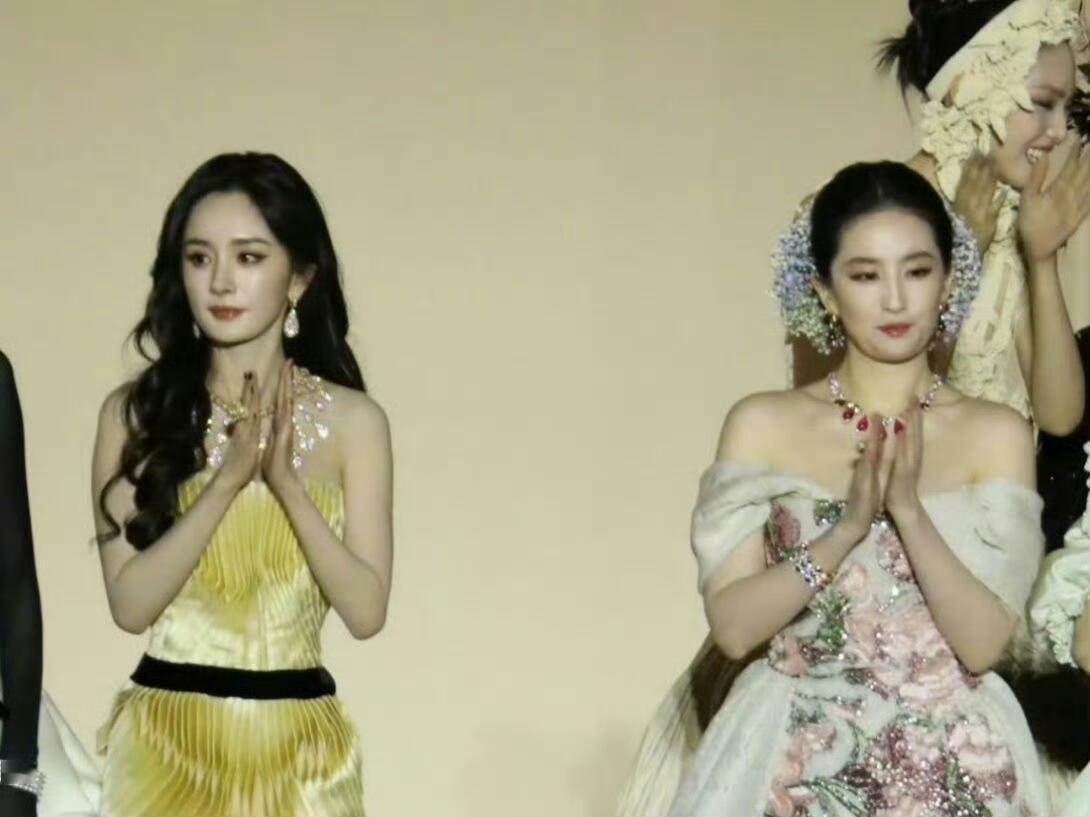 杨幂和刘亦菲，只能说“爱过”​​​
