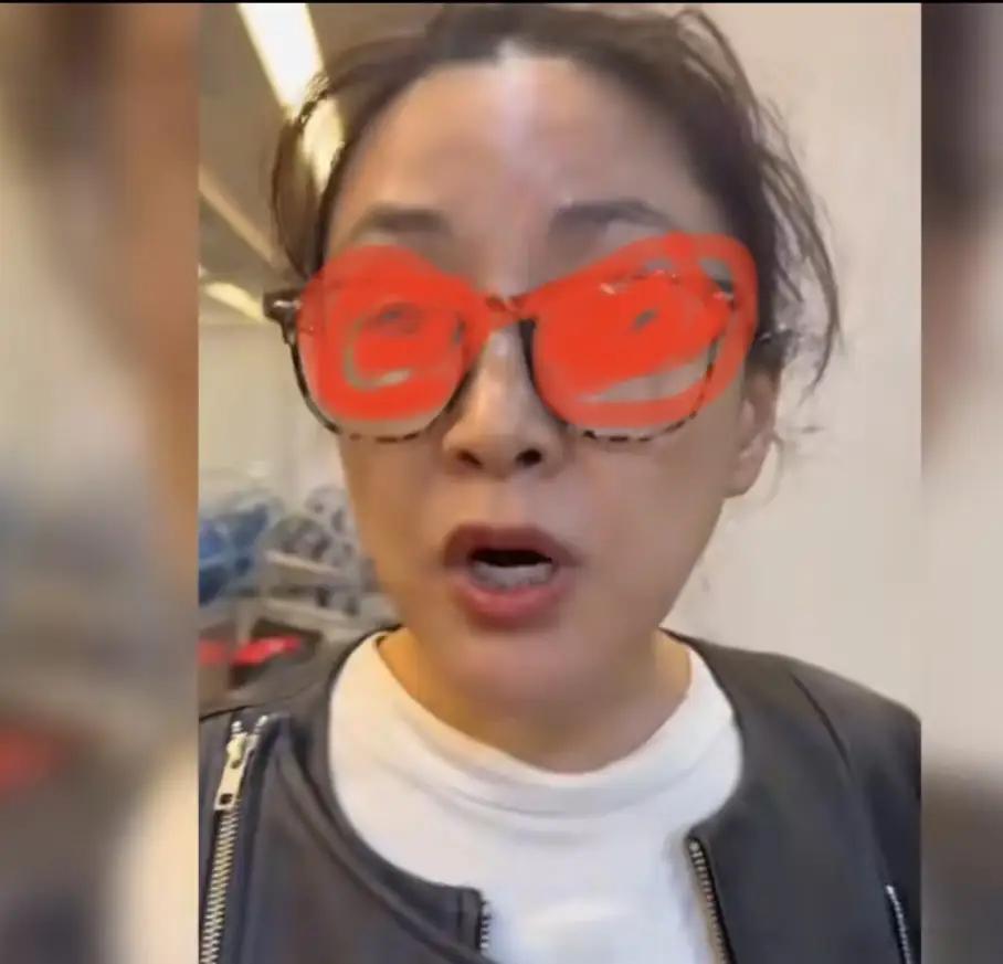 上海酒店健身房惊现“嚣张姐”：一句“我就是上海人”，撕碎了整座城市的体面！大