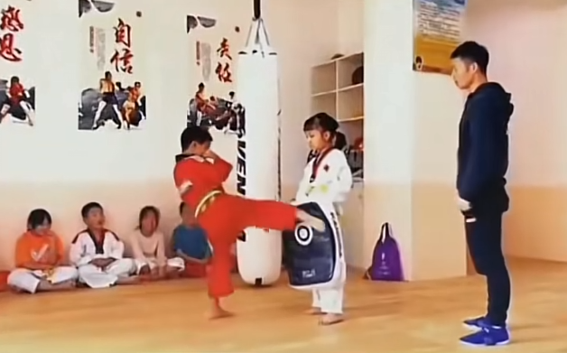 一看就知道这孩子前途无量啊