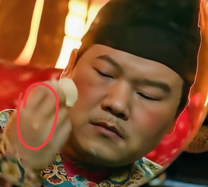 《长安的荔枝》真的不能再看下去了！昨天一直睡不着，不是雷佳音演的