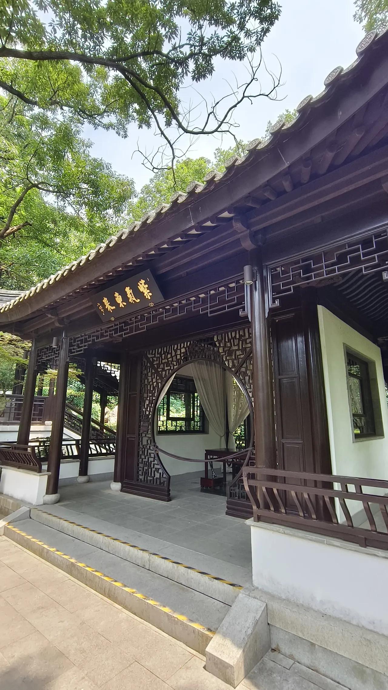 作为一位“老南京”，您一定会自豪地说，南京城咱啥地方没去过？那么，南京中山陵的“